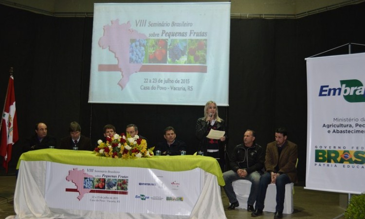 STR PRESENTE NO VIII SEMINÁRIO BRASILEIRO SOBRE PEQUENAS FRUTAS