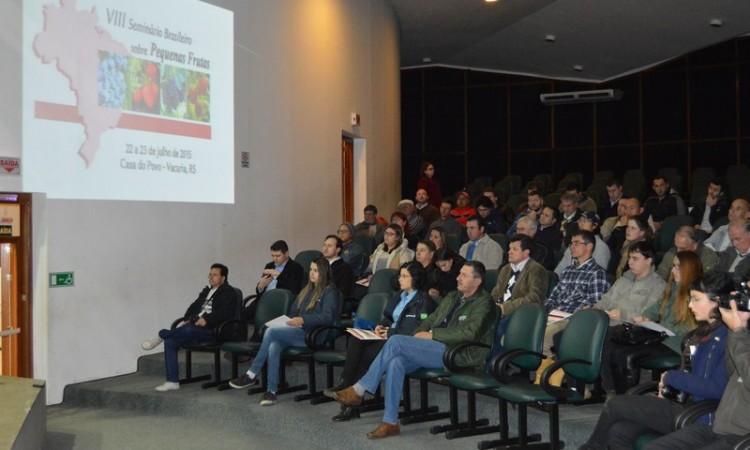 STR PRESENTE NO VIII SEMINÁRIO BRASILEIRO SOBRE PEQUENAS FRUTAS