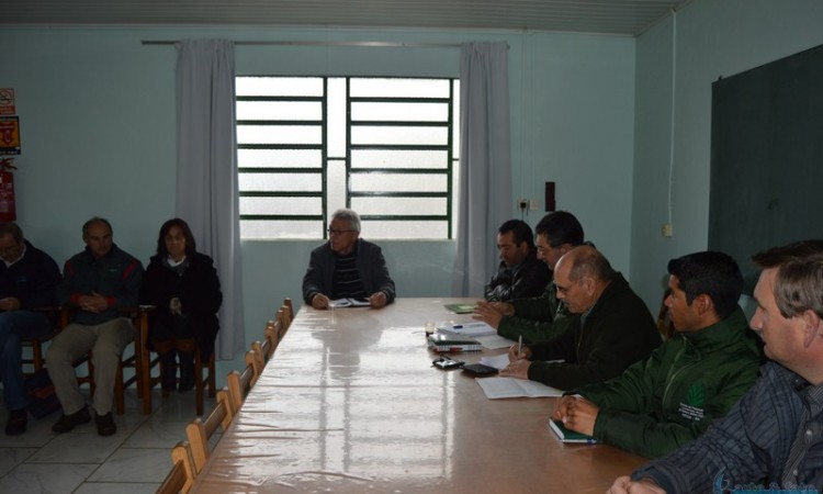 REUNIÃO TERMINA SEM ACORDO E VALOR DO SALÁRIO MÍNIMO RURAL SEGUE INDEFINIDO