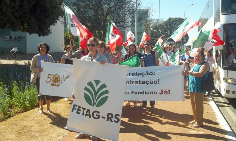 MULHERES DO STR NA MARCHA DAS MARGARIDAS 2015