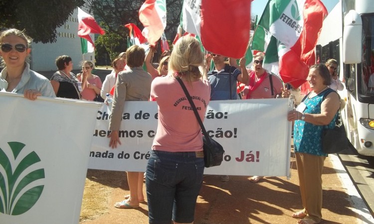 MULHERES DO STR NA MARCHA DAS MARGARIDAS 2015