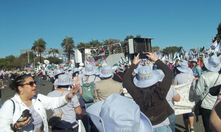 MULHERES DO STR NA MARCHA DAS MARGARIDAS 2015