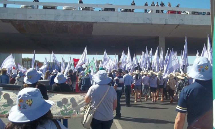 MULHERES DO STR NA MARCHA DAS MARGARIDAS 2015