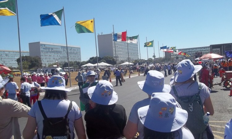 MULHERES DO STR NA MARCHA DAS MARGARIDAS 2015