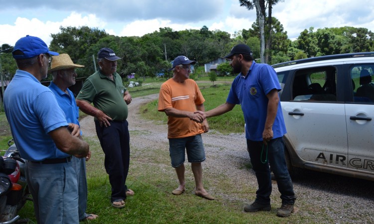 Moradores da Capela de Fátima cobram da prefeitura melhorias em estradas da região